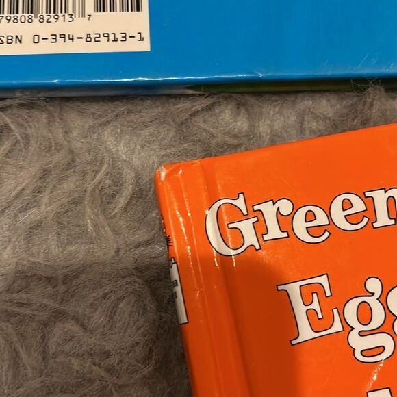 Dr. Seuss set of 5 children’s books - Picture 10 of 13